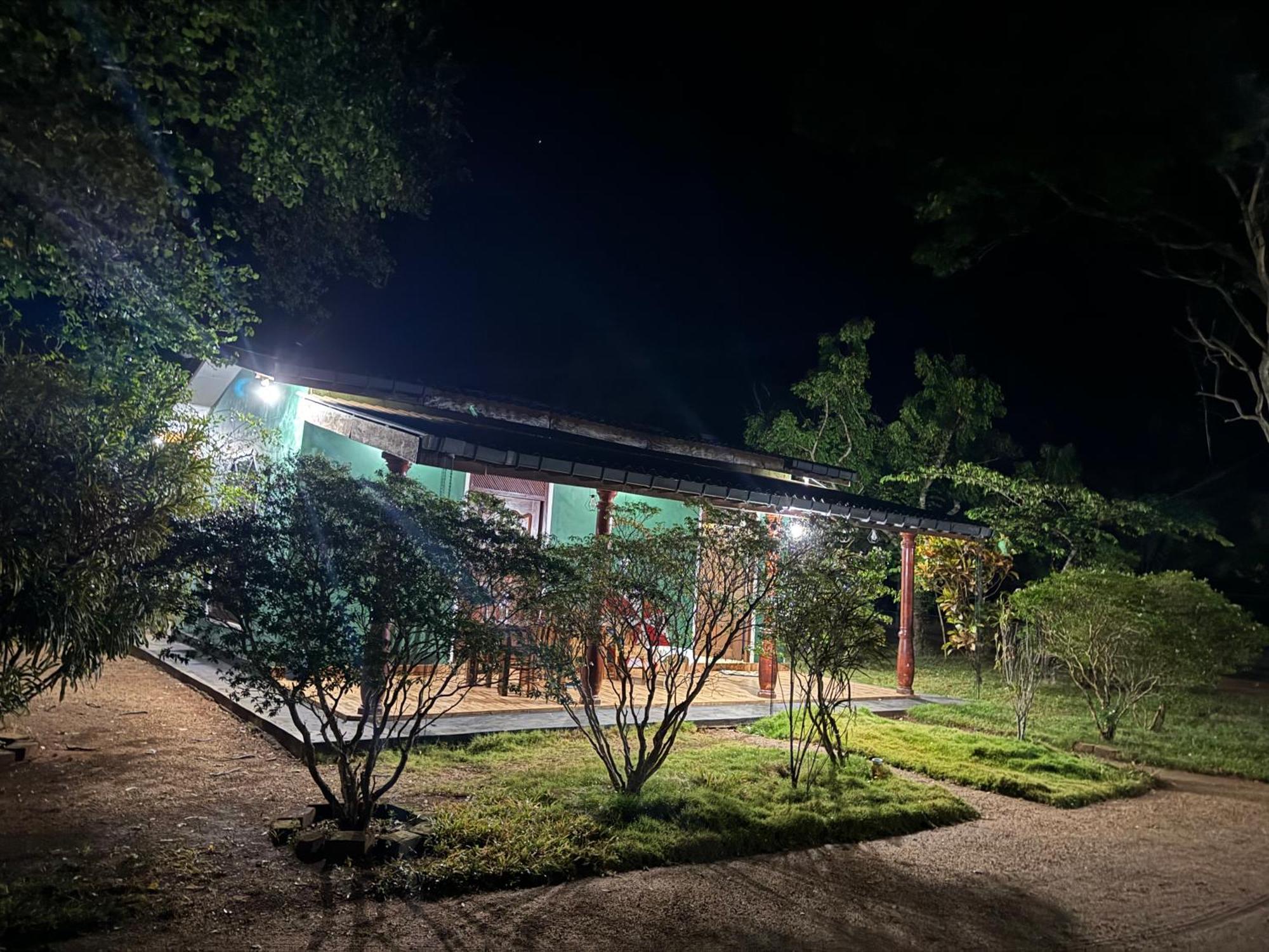 锡吉里亚格林伍德酒店 外观 照片